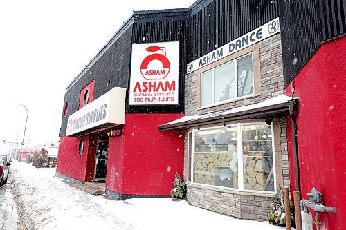 RUTH BONNEVILLE  /  WINNIPEG FREE PRESS 


LOCAL  Biz  - Asham Curling Supplies

Asham Curling Supplies, McPhillips St. Founder, Arnold Asham.  (Arnold is out of the country on business at time of photo shoot)

Photos for a two-page Sunday Special, touching on the 40th anniversary of Asham Curling Supplies, one of a handful of dedicated curling stores in the country, maybe the world! 

Arnold Asham started the biz by making sliders for curlers' shoes in the basement of his home; demand was such that he opened a retail location in 1980 and has been a trend-setter in the sport ever since, coming out with new designs for shoes, brooms, etc. 

Reporter: David Sanderson


 Jan 3rd,  2020