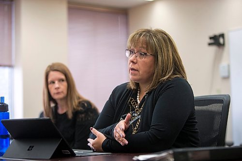 MIKAELA MACKENZIE / WINNIPEG FREE PRESS

Ombudsman Jill Perron speaks with the Free Press in her office in downtown Winnipeg on Wednesday, Jan. 8, 2020. For Larry Kusch story.
Winnipeg Free Press 2019.