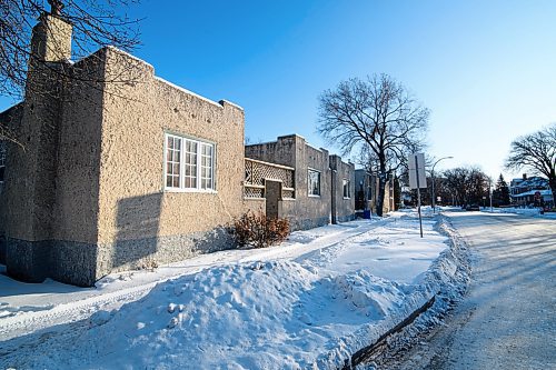 Mike Sudoma / Winnipeg Free Press
Exterior of Buena Vista apartments located at 40 St Marys Rd in St Vital Friday afternoon
January 10, 2020