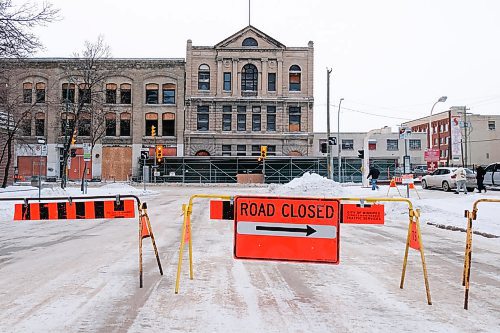 Daniel Crump / Winnipeg Free Press. Princess Street is closed at Pacific Avenue due to an unstable heritage building. January 11, 2020.