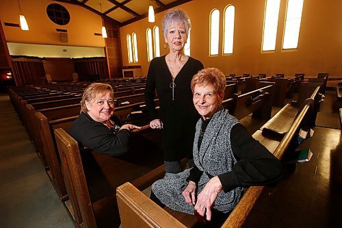 JOHN WOODS / WINNIPEG FREE PRESS
Lori Nelson. left to right, Lynn Ohlson and Carole Stone are members of Sister Of The Holy Rock, a choir that plays charitable events, are photographed in a chapel in Winnipeg Sunday, January 12, 2020. 

Reporter: Volunteers  -  Aaron Epp