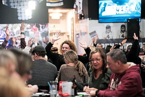 Mike Sudoma / Winnipeg Free Press
Music Bingo goers enjoy a night of drinks and their favourite tunes from all genres throughout the different decades
January 10, 2020