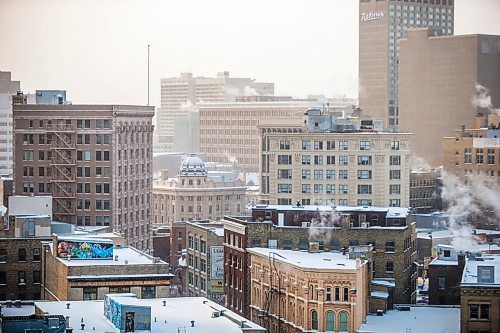 MIKAELA MACKENZIE / WINNIPEG FREE PRESS

The view of the Exchange District from the RRCs Culinary Research and Innovation Centre in Winnipeg on Tuesday, Jan. 14, 2020. For Martin Cash story.
Winnipeg Free Press 2019.