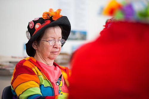 MIKAELA MACKENZIE / WINNIPEG FREE PRESS

Debby Lake at the Raging Grannies meeting at the Old Grace Housing Co-op in Winnipeg on Monday, Jan. 13, 2020. For Brenda Suderman story.
Winnipeg Free Press 2019.