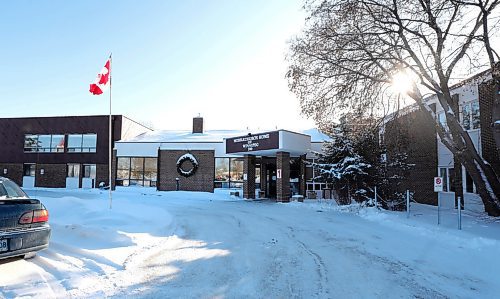 RUTH BONNEVILLE  /  WINNIPEG FREE PRESS 

Local - outside photo of Middlechurch home of Winnipeg

Middlechurch Home of Winnipeg - a 197 bed Long Term Care Facility located in the Northwest area of Winnipeg 280 Balderstone Road In West St. Paul.


 Jan 14th,  2020