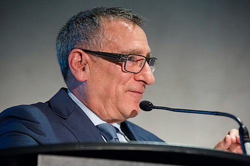 MIKE DEAL / WINNIPEG FREE PRESS
Host Greg Rodin introduces the panel of guests during a special one-day wrongful conviction conference being held at the Canadian Museum for Human Rights.
200117 - Friday, January 17, 2020.