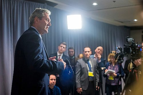 MIKAELA MACKENZIE / WINNIPEG FREE PRESS

Premier Brian Pallister speaks with the media after meeting with Prime minister Justin Trudeau at the Fairmont Hotel in Winnipeg on Monday, Jan. 20, 2020. For Dan Lett story.
Winnipeg Free Press 2019.