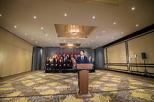 MIKAELA MACKENZIE / WINNIPEG FREE PRESS

Prime Minister Justin Trudeau speaks to the media with cabinet ministers behind him during the cabinet retreat at the Fairmont Hotel in Winnipeg on Tuesday, Jan. 21, 2020. For Dan Left/Larry Kusch story.
Winnipeg Free Press 2019.