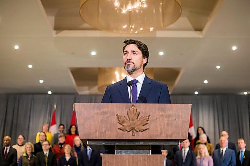 MIKAELA MACKENZIE / WINNIPEG FREE PRESS

Prime Minister Justin Trudeau speaks to the media with cabinet ministers behind him during the cabinet retreat at the Fairmont Hotel in Winnipeg on Tuesday, Jan. 21, 2020. For Dan Left/Larry Kusch story.
Winnipeg Free Press 2019.