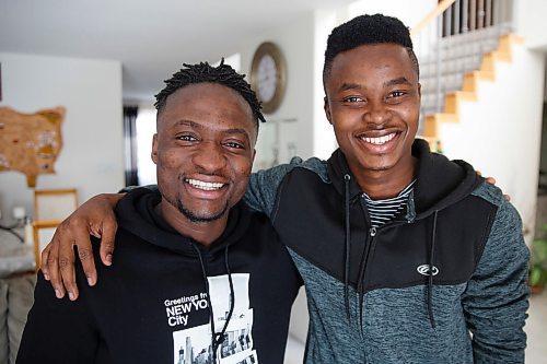 MIKE DEAL / WINNIPEG FREE PRESS
Solomon Kojo Antwi (right), a 19-year-old from Ghana, signed with Valour FC last month and has been living with teammate Raphael Ohin (left) who is going into his second year with the team and whos also from Ghana.
200121 - Tuesday, January 21, 2020.