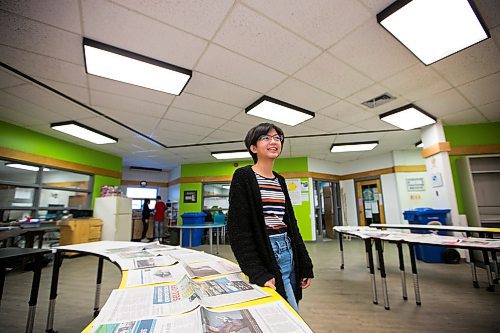 MIKAELA MACKENZIE / WINNIPEG FREE PRESS

Grade nine student Rory poses for a portrait with the Winnipeg Free Press, which is laid out in the common area every morning, at the Maples Met in Winnipeg on Friday, Jan. 24, 2020. For Melissa Martin story.
Winnipeg Free Press 2019.