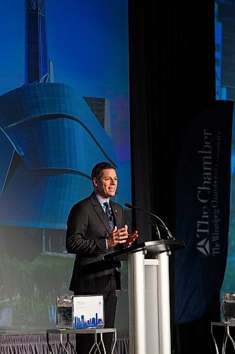 MIKE DEAL / WINNIPEG FREE PRESS
Winnipeg Mayor Brian Bowman talks during his State of the City address at the RBC Convention Centre over the lunch hour on Friday.
200124 - Friday, January 24, 2020.