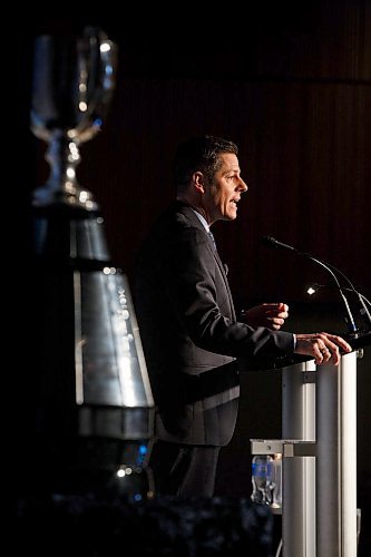 MIKE DEAL / WINNIPEG FREE PRESS
The CFL's Grey Cup sits on the stage while Winnipeg Mayor Brian Bowman talks during his State of the City address at the RBC Convention Centre over the lunch hour on Friday.
200124 - Friday, January 24, 2020.