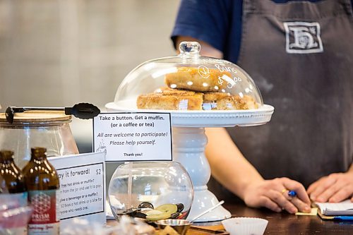 MIKAELA MACKENZIE / WINNIPEG FREE PRESS

The pay-it-forward button jar at Hildegards Bakery in Winnipeg on Friday, Jan. 24, 2020. For Maggie Macintosh story.
Winnipeg Free Press 2019.