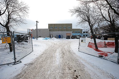 JOHN WOODS / WINNIPEG FREE PRESS
The new school on Templeton Avenue in Winnipeg Tuesday, January 28, 2020. A group of about twelve people have called for a name change from Ecole Templeton to something more Indigenous.

Reporter: ?