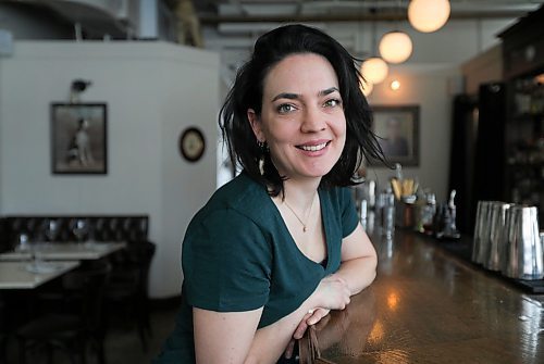 RUTH BONNEVILLE  /  WINNIPEG FREE PRESS 


ENT - Langside Grocery


Portraits of Langside Grocery chef, Kylie Matheson inside boutique-style restaurant in West Broadway.   


Langside Grocery chef Kylie Matheson for a Chefs Table interview for the arts section. 

 

Story by Eva Wasney.


Jan 28th,  2020