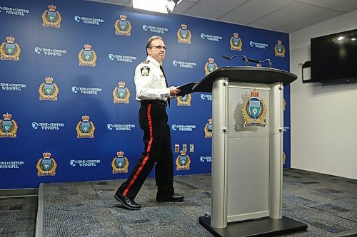 MIKE DEAL / WINNIPEG FREE PRESS
Chief Danny Smyth addresses the IIUs release regarding WPS Patrol Sergeant Sean Cassidy who is facing criminal charges of Unauthorized Use of Computer, Fraud, and Obstruct Justice. 
200129 - Wednesday, January 29, 2020