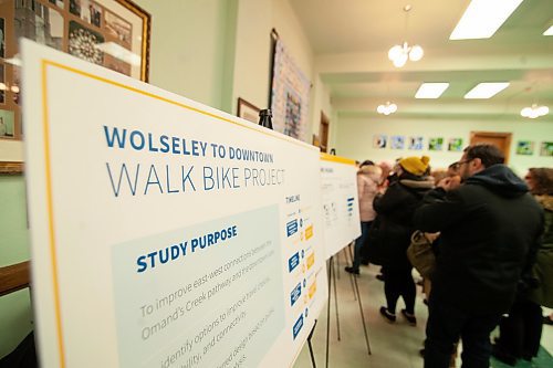 Mike Sudoma / Winnipeg Free Press
A large amount of Wolseley/West Broadway residents fill out surveys and get information about the newly proposed Wolseley to Downtown Walk Bike Project held at Westminster Church Wednesday evening
January 29, 2020