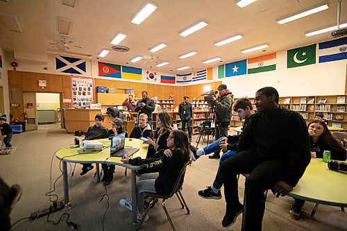 Mike Sudoma / Winnipeg Free Press
Archwood Students and Staff watch as student, Rosie Morrisseau, competes against an opposing student in Albuquerque New Mexico as the two schools play Super Smash Bros Ultimate against each other for the first time Wednesday afternoon
January 29, 2020