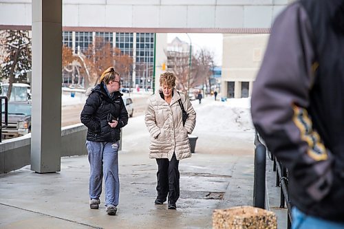 MIKAELA MACKENZIE / WINNIPEG FREE PRESS

Heather Grant-Jury, who is being sentenced for fraud, walks into court in Winnipeg on Thursday, Jan. 30, 2020. For Dean Pritchard story.
Winnipeg Free Press 2019.