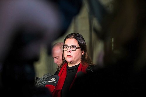 MIKAELA MACKENZIE / WINNIPEG FREE PRESS

Families minister Heather Stefanson speaks to media about the end of birth alerts at the Manitoba Legislative Building in Winnipeg on Friday, Jan. 31, 2020. For Katie May story.
Winnipeg Free Press 2019.
