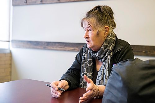 MIKAELA MACKENZIE / WINNIPEG FREE PRESS

Retiree and avid volunteer Verly Zébière speaks with a reporter at Creative Retirement Manitoba in Winnipeg on Monday, Jan. 27, 2020. For Eva Wasney story.
Winnipeg Free Press 2019.
