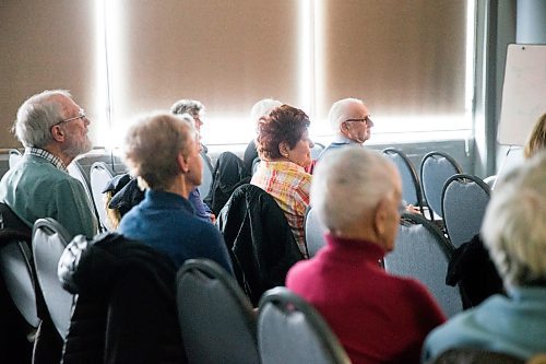 MIKAELA MACKENZIE / WINNIPEG FREE PRESS

Participants listen as Susan Moffat teaches an art history course called Treasure Houses of the World at Creative Retirement Manitoba in Winnipeg on Monday, Jan. 27, 2020. For Eva Wasney story.
Winnipeg Free Press 2019.
