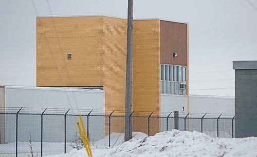 MIKE DEAL / WINNIPEG FREE PRESS
The North End Sewage Treatment Plant, otherwise known as the North End Water Pollution Control Center at 2230 Main Street.
200131 - Friday, January 31, 2020.