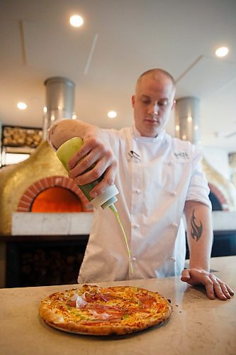 MIKE DEAL / WINNIPEG FREE PRESS
Gusto North in the Hargrave St. Market, 242 Hargrave, 2nd floor.
Jesse Friesen, Executive Chef with Academy Hospitality Co. prepares a De Niro pizza.
200203 - Monday, February 03, 2020.