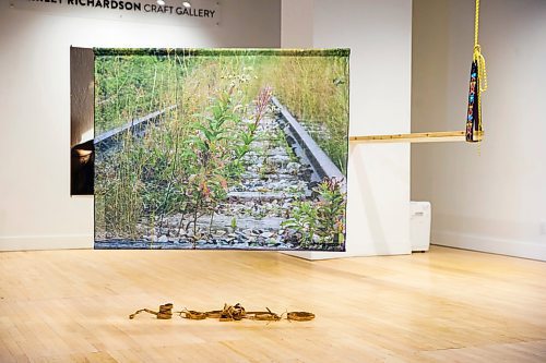 MIKAELA MACKENZIE / WINNIPEG FREE PRESS

The beadwork exhibit May the land remember you as you walk upon its surface at C2 Centre for Craft in Winnipeg on Tuesday, Feb. 4, 2020. For Declan Schroeder story.
Winnipeg Free Press 2019.