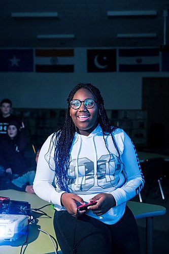 MIKAELA MACKENZIE / WINNIPEG FREE PRESS

Grade seven student Rae Ryan plays a video game at Archwood School before an e-sports match at the school in Winnipeg on Wednesday, Feb. 5, 2020. For Ben Waldman story.
Winnipeg Free Press 2019.