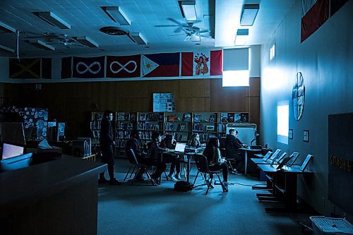 MIKAELA MACKENZIE / WINNIPEG FREE PRESS

Students at Archwood School play e-sports in Winnipeg on Wednesday, Feb. 5, 2020. For Ben Waldman story.
Winnipeg Free Press 2019.