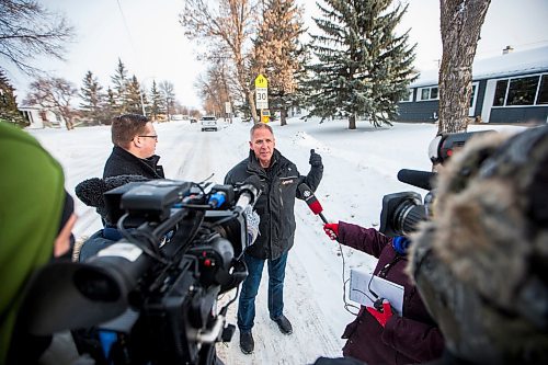 MIKAELA MACKENZIE / WINNIPEG FREE PRESS

Chuck Lewis, owner of Expert Electric, speaks to the media in front of a flashing light that he recently installed by Winnipeg Mennonite Elementary & Middle School in Winnipeg on Thursday, Feb. 6, 2020. For Ben Waldman story.
Winnipeg Free Press 2019.