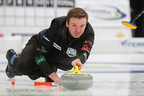 MIKE DEAL / WINNIPEG FREE PRESS
Skip JT Ryan during his teams match against Team Wiebe at Eric Coy Arena Thursday afternoon on day two of the 2020 Viterra Curling Championship.
200206 - Thursday, February 06, 2020.