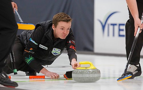 MIKE DEAL / WINNIPEG FREE PRESS
Skip JT Ryan during his teams match against Team Wiebe at Eric Coy Arena Thursday afternoon on day two of the 2020 Viterra Curling Championship.
200206 - Thursday, February 06, 2020.