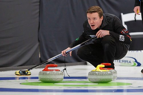 MIKE DEAL / WINNIPEG FREE PRESS
Skip JT Ryan during his teams match against Team Wiebe at Eric Coy Arena Thursday afternoon on day two of the 2020 Viterra Curling Championship.
200206 - Thursday, February 06, 2020.