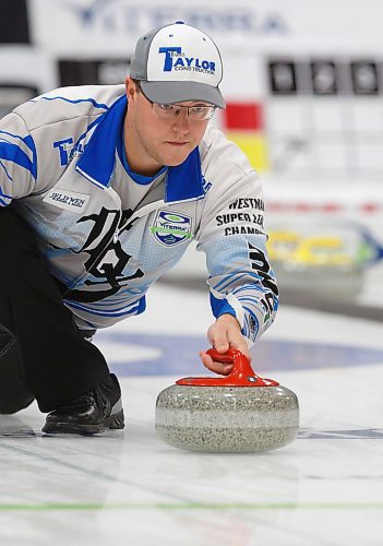 MIKE DEAL / WINNIPEG FREE PRESS
Skip Steve Irwin during his teams match against Team Chambers at Eric Coy Arena Thursday afternoon on day two of the 2020 Viterra Curling Championship.
200206 - Thursday, February 06, 2020.