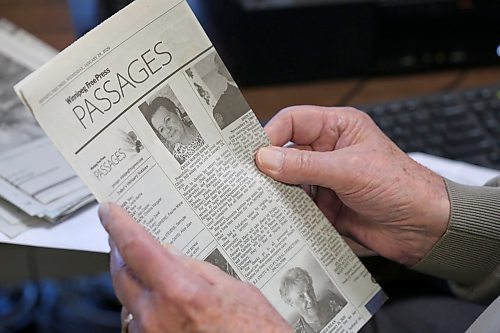 SHANNON VANRAES / WINNIPEG FREE PRESS
Jim Rutherford pores over obituaries in Winnipeg Free Press on February 5, 2020. As a genealogist, obituaries provide valuable information.