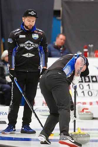 MIKE DEAL / WINNIPEG FREE PRESS
Skip Mike McEwen during his teams match against Team Grassie at Eric Coy Arena Friday morning on day three of the 2020 Viterra Curling Championship.
200207 - Friday, February 07, 2020.