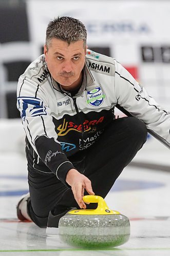 MIKE DEAL / WINNIPEG FREE PRESS
Skip William Lyburn during his teams match against Team Calvert at Eric Coy Arena Friday morning on day three of the 2020 Viterra Curling Championship.
200207 - Friday, February 07, 2020.