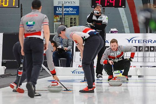 MIKE DEAL / WINNIPEG FREE PRESS
Skip Braden Calvert during his teams match against Team Lyburn at Eric Coy Arena Friday morning on day three of the 2020 Viterra Curling Championship.
200207 - Friday, February 07, 2020.