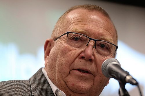 SHANNON VANRAES / WINNIPEG FREE PRESS
Ralph Eichler, Minister of Economic Development and Training, provides an update on the province's northern tourism strategy at the Outdoor Adventure Show at Red River Exhibition Park on February 6, 2020.