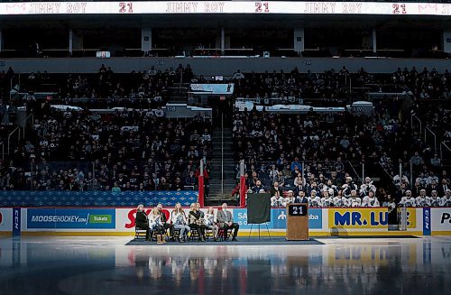 SHANNON VANRAES / WINNIPEG FREE PRESS
Jimmy Roy and him family attend a ceremony at Bell MTS Place on February 7, 2020.