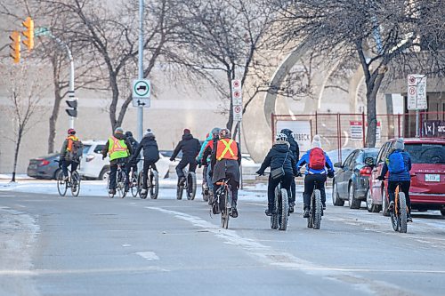 Mike Sudoma / Winnipeg Free Press
A group of cyclist ride their fat bikes down York St in downtown Winnipeg Sunday morning
February 9, 2020