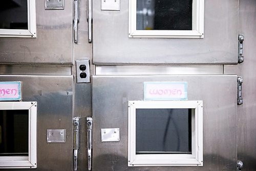 MIKAELA MACKENZIE / WINNIPEG FREE PRESS

The 1905 era body preparation area at Chesed Shel Emes Funeral Home, which will soon be demolished to make way for a new facility, in Winnipeg on Wednesday, Feb. 12, 2020. For Brenda Suderman story.
Winnipeg Free Press 2019.