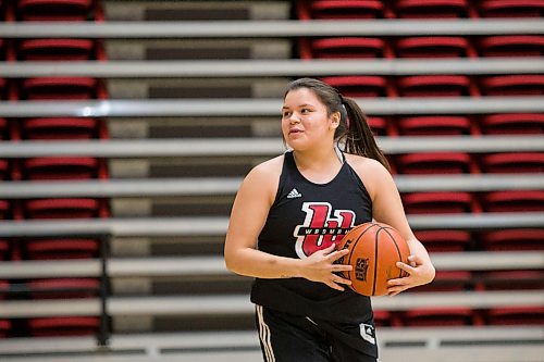 MIKAELA MACKENZIE / WINNIPEG FREE PRESS

Robyn Boulanger at Wesmen women's basketball practice at the Duckworth Centre in Winnipeg on Wednesday, Feb. 12, 2020. For Taylor Allen story.
Winnipeg Free Press 2019.