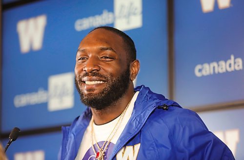 RUTH BONNEVILLE  /  WINNIPEG FREE PRESS 


SPORTS -  Blue Willie Jefferson

Blue Bombers #5, Willie Jefferson, answers questions from the media about signing on with the Bombers for another 2 years at IG Field Thursday.   

Feb 13th,, 2020
