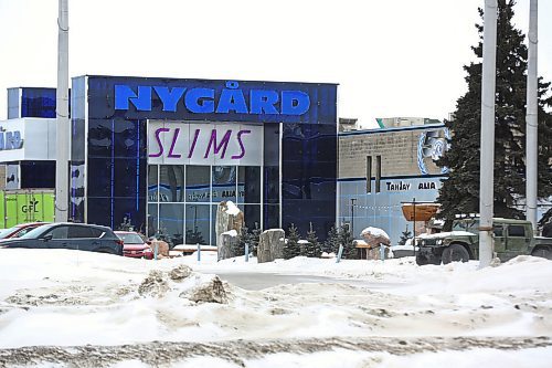 MIKE DEAL / WINNIPEG FREE PRESS
The Nygard International office at 1771 Inkster Blvd. The owner of the clothing manufacturer, Peter Nygard, is facing a class-action lawsuit that alleges He sexually assaulted 10 women at island estate. 
200214 - Friday, February 14, 2020