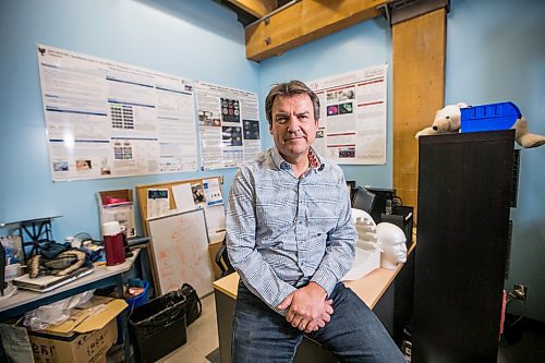 MIKAELA MACKENZIE / WINNIPEG FREE PRESS

James Schellenberg, founder and CEO of Cubresa, poses for a portrait with the BrainPET in Winnipeg on Friday, Feb. 14, 2020. For Martin Cash story.
Winnipeg Free Press 2019.