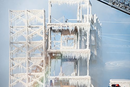 Mike Sudoma / Winnipeg Free Press
The frozen remains of a condo project off of Phillip Lee Drive which went up in flames around 6 am Sunday morning.
February 16, 2020